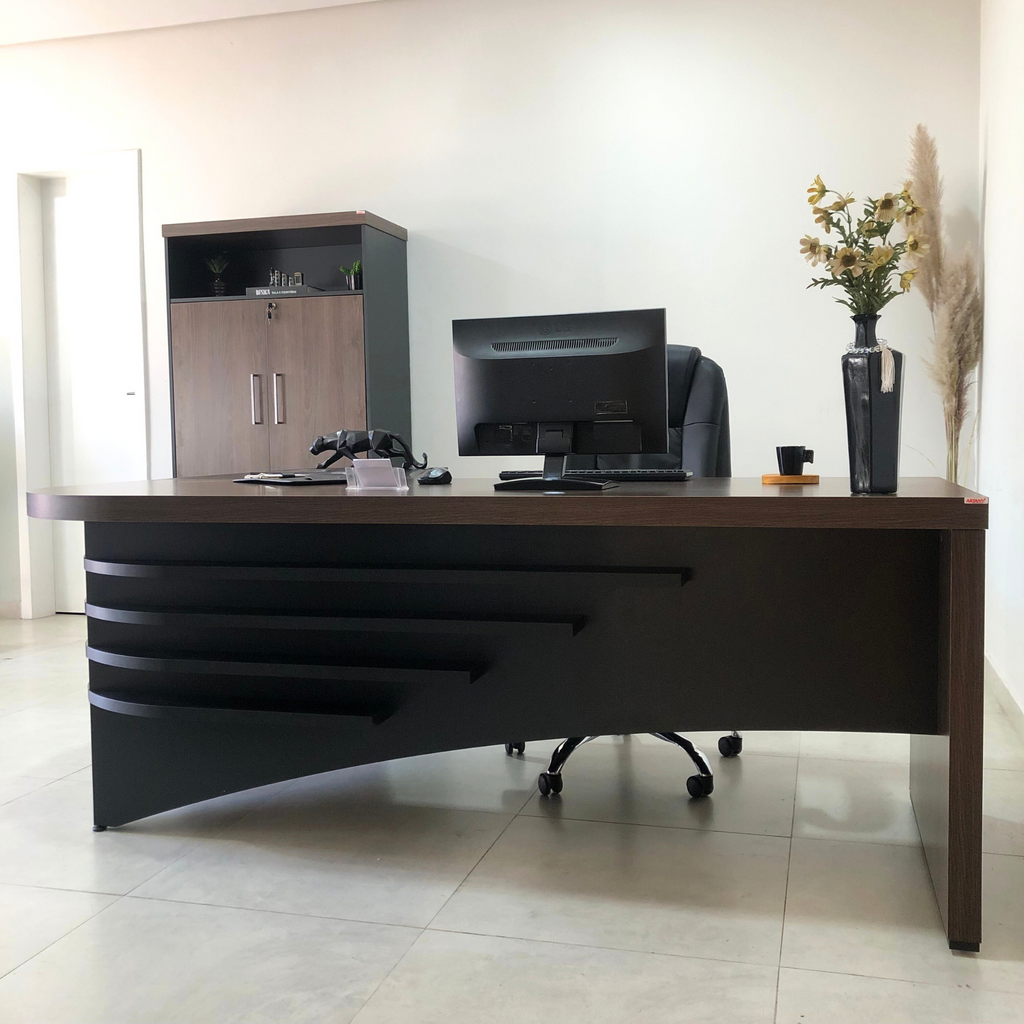 Escrivaninha Mesa Escritório Diretor em L Tamburato 200cm Charuto e Preto Artany
