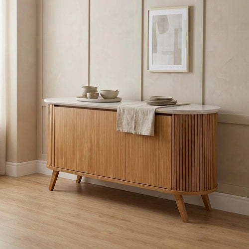 Buffet Aparador 3 Portas Ripado com Vidro e Pés Madeira Maciça 164cm Luna LJ Móveis Castanho Cinamomo/Off White